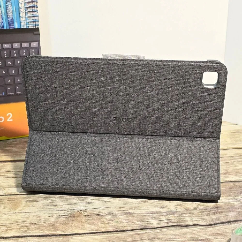 Zagg Messenger Folio 2 For iPad/iPad Air Bluetooth Keyboard Case - Black